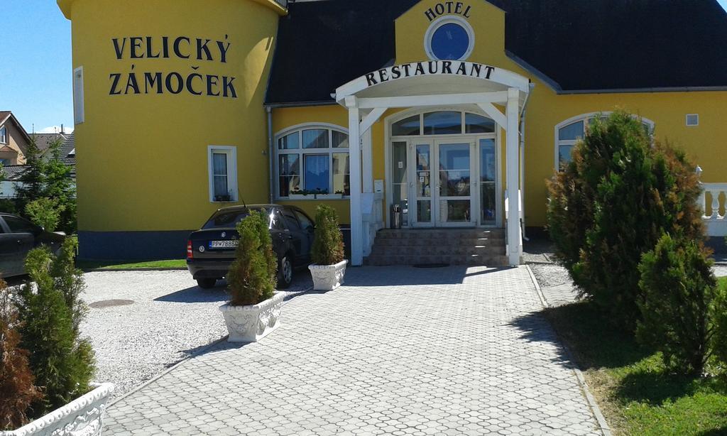 Pension Velicky Zamocek Poprád Kültér fotó