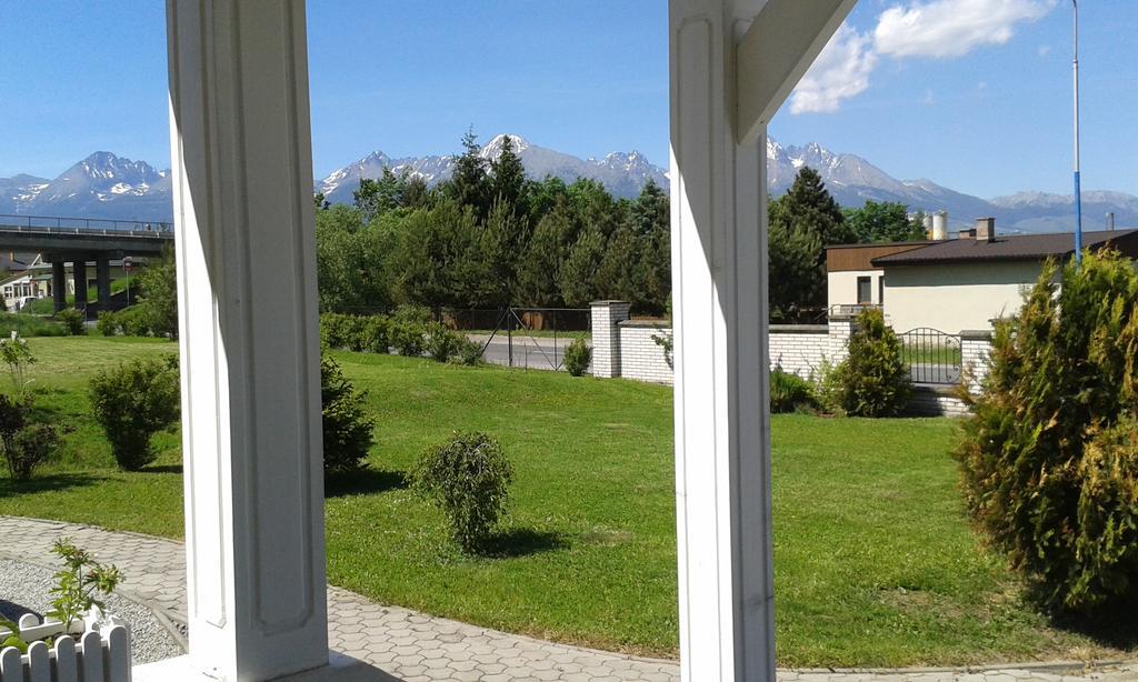 Pension Velicky Zamocek Poprád Kültér fotó